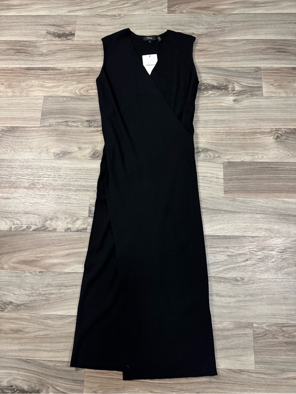 NWT Theory Wrap Tunic Sleeveless Sweater Dress in Black Empire Wool Size Medium